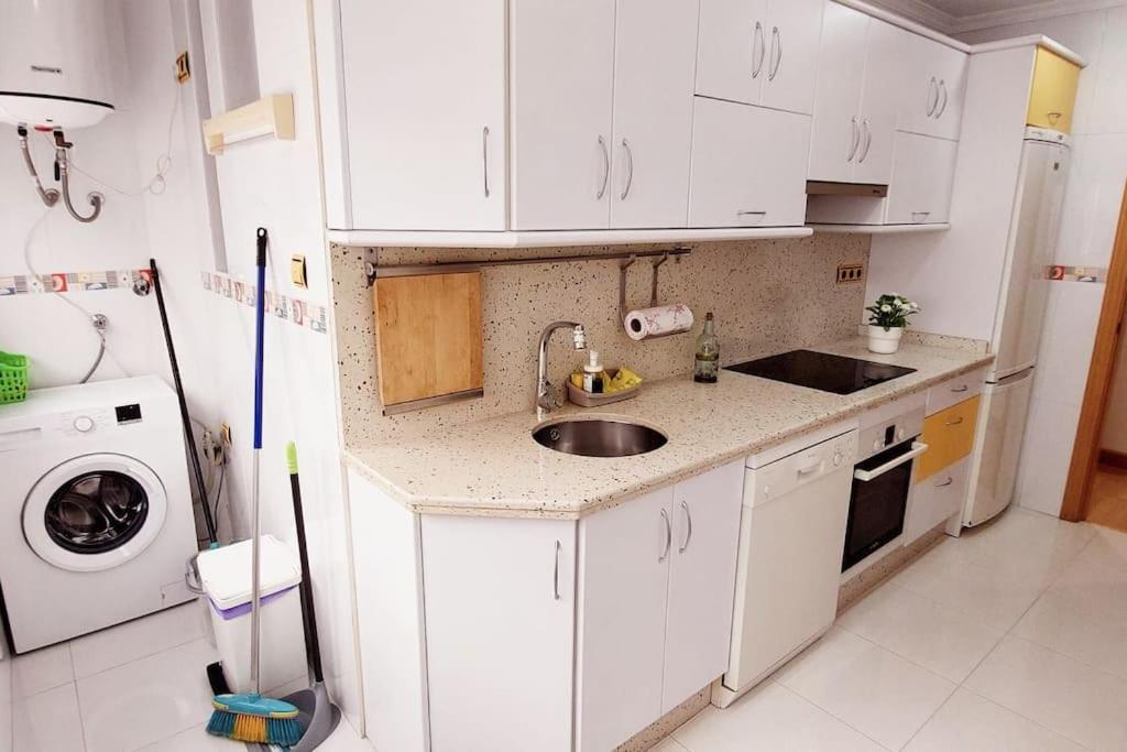 Apartamento Acogedor Piso Cerca De La Playa Ceuta Exterior foto